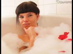 Jenny-Sun - female with brown hair webcam at xLoveCam