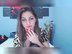 Jeselyne - female with black hair webcam at xLoveCam