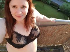 JessicaGold-hot from xLoveCam