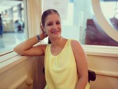 jenniferamton-hot - female with brown hair webcam at xLoveCam