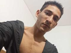 JhonyDemetri - male webcam at xLoveCam