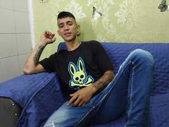 JohanKind - male webcam at xLoveCam