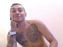 JohnDupontt - male webcam at xLoveCam