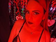 JolieColette - female webcam at xLoveCam