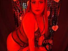 JolieColette - female webcam at xLoveCam