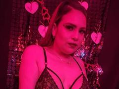 JolieColette - female webcam at xLoveCam