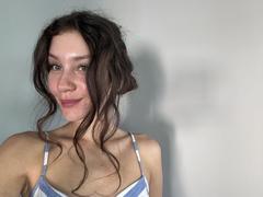 JolieKiss - female with brown hair and  small tits webcam at xLoveCam