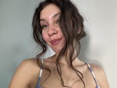 JolieKiss - female with brown hair and  small tits webcam at xLoveCam