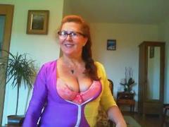 JuicyXSandra - female with brown hair webcam at xLoveCam