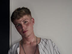 JustinYumy - male webcam at xLoveCam