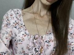 Kabblasha - female with brown hair and  small tits webcam at xLoveCam