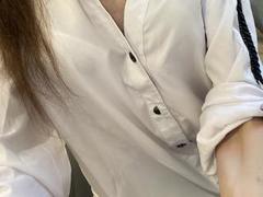 Kabblasha - female with brown hair and  small tits webcam at xLoveCam