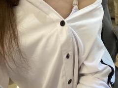 Kabblasha - female with brown hair and  small tits webcam at xLoveCam