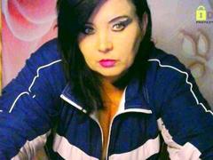 KamilaDream - female with black hair and  big tits webcam at xLoveCam