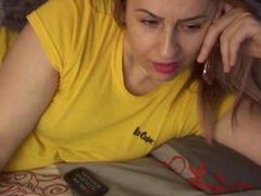 HotKrystall - female with black hair webcam at xLoveCam