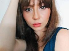 KariCarter - female with brown hair and  small tits webcam at xLoveCam