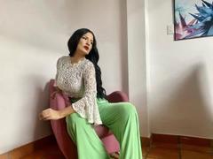 KarolynRoss - female with black hair webcam at xLoveCam