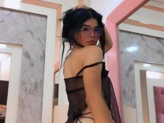 KataHot69 - shemale webcam at xLoveCam