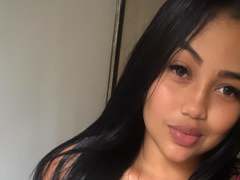 kattyLynda - female with black hair and  small tits webcam at xLoveCam