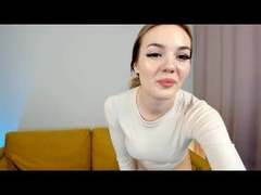 KellySunshine - female webcam at xLoveCam