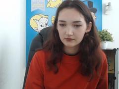 Kembi - female with brown hair webcam at xLoveCam