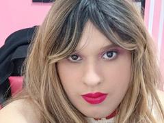 KendricHot - shemale webcam at xLoveCam