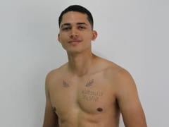 Kerent - male webcam at xLoveCam