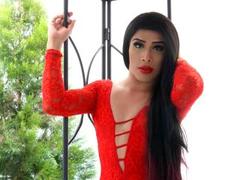 KylieFiori - shemale with black hair webcam at LiveJasmin