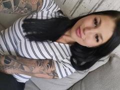 KiraKane-hot - female with black hair and  big tits webcam at xLoveCam