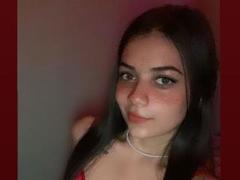 KittyKlum - female with brown hair and  small tits webcam at ImLive