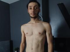 Kreyoz69 - male webcam at xLoveCam