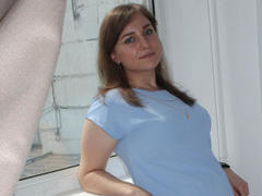 KristiFaber - female with brown hair webcam at LiveJasmin