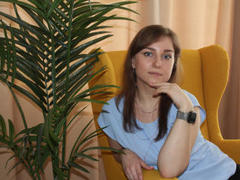 KristiFaber - female with brown hair webcam at LiveJasmin