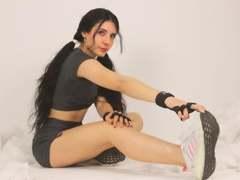 KyleRose - female with black hair webcam at xLoveCam