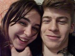 LanceKit - couple webcam at xLoveCam