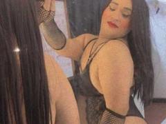 LatinaDirty69 - shemale webcam at xLoveCam