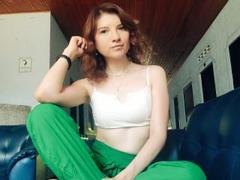 LatinaRusi - female webcam at xLoveCam