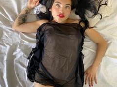 LauVelezx - female with black hair and  small tits webcam at xLoveCam