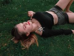 LaurenSommer-hot - blond female webcam at xLoveCam