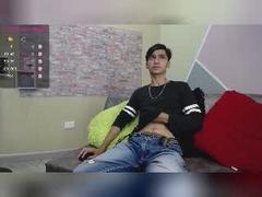 LeoAdam - male webcam at xLoveCam