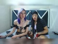 LesbianCpl - female webcam at xLoveCam