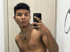 LexKing - male webcam at xLoveCam