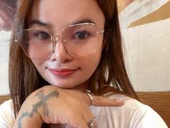 LexiBest69 - shemale webcam at xLoveCam