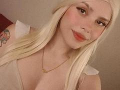 LexiMariee - blond female with  small tits webcam at xLoveCam