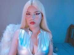 LexiMariee - blond female with  small tits webcam at xLoveCam