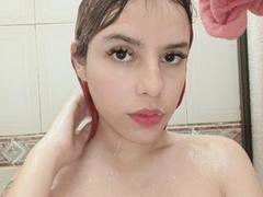 LexyLovee - blond female webcam at xLoveCam