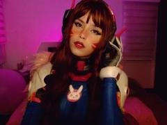 LexyLovee - blond female webcam at xLoveCam