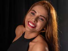 LiaWatson69 - female with brown hair webcam at xLoveCam