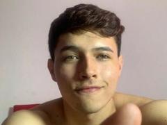 LiamAndrews - male webcam at LiveJasmin