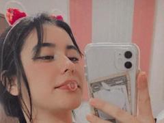 LianaBernocchi - female with  small tits webcam at xLoveCam